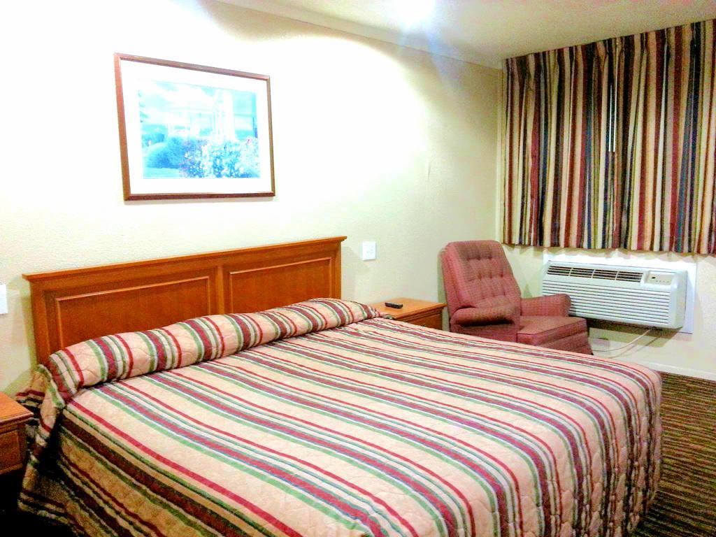 King'S Inn Motel Париж Екстер'єр фото