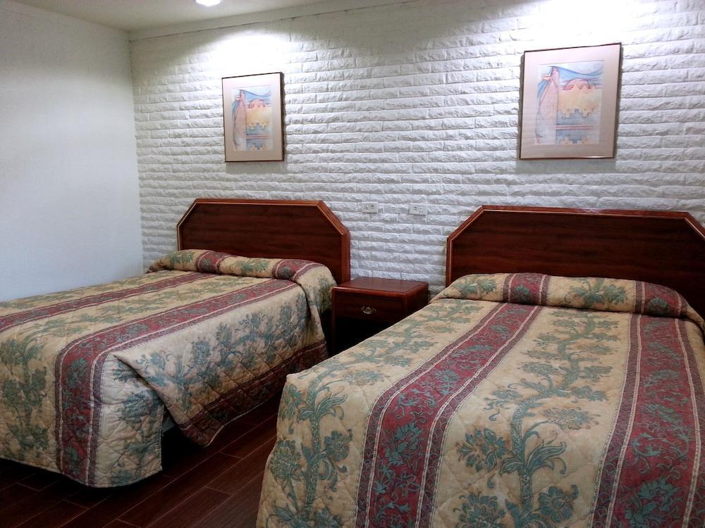 King'S Inn Motel Париж Екстер'єр фото